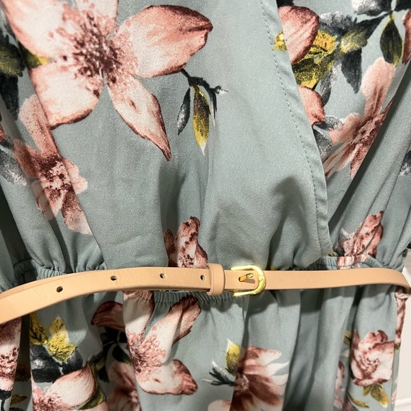 3 Dress Size M ( Super Offer ) - Picture 7 of 12